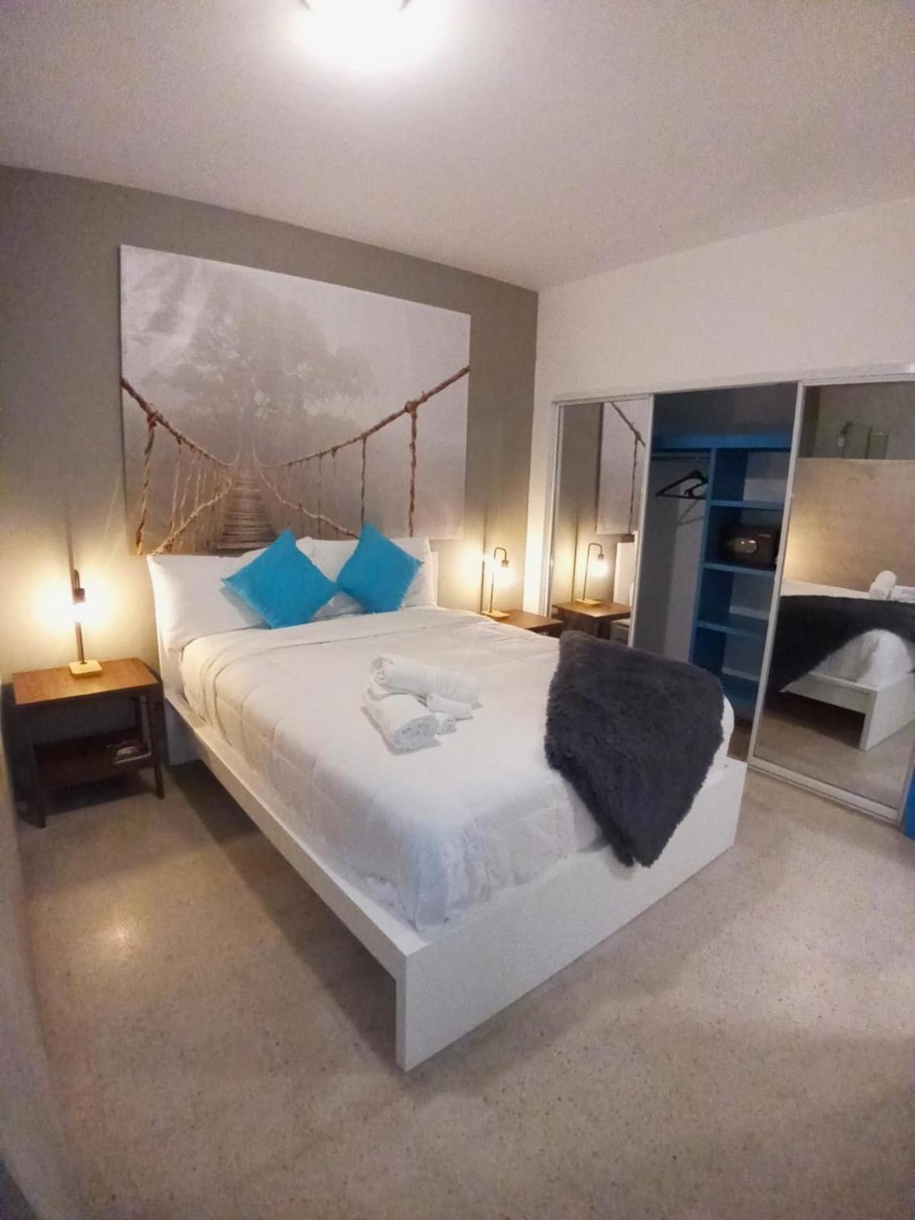 P4 Pr Rentals Condado Beach Guesthouse San Juan Eksteriør bilde
